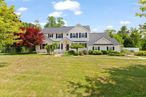 Exterior - 817 Outer, Tecumseh, MI 49286 photo 2 of 11