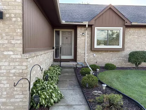 41075 Donna, Clinton Township, MI 48038
