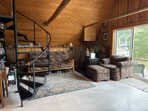Living - e16983 Nevins Lake Road, Shingleton, MI 49884 photo 1 of 2