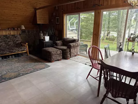 Living - e16983 Nevins Lake Road, Shingleton, MI 49884 photo 2 of 2