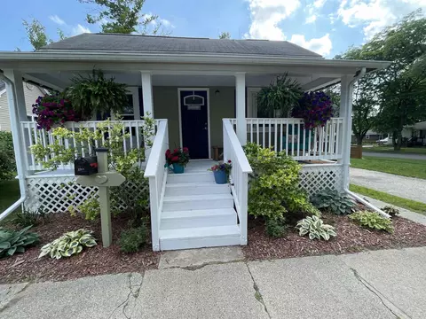 200 E Crump, Bay City, MI 48706