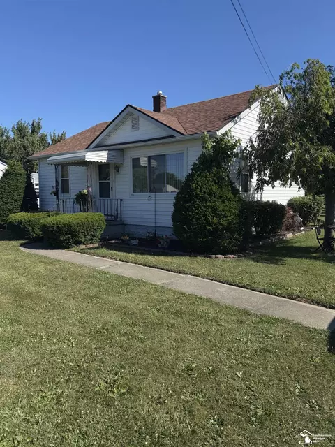 2125 Nadeau, Monroe, MI 48162