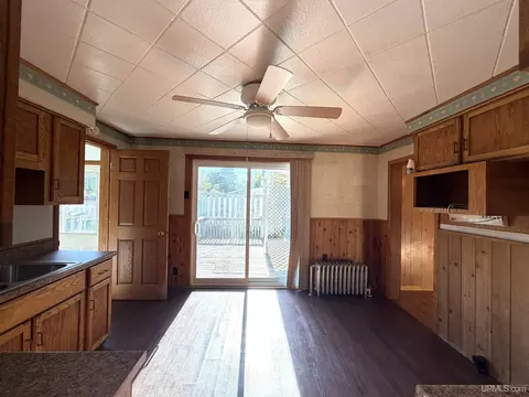 Living - 749 Michigan, Ishpeming, MI 49849 photo 2 of 6