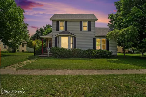121 S West, Vassar, MI 48768
