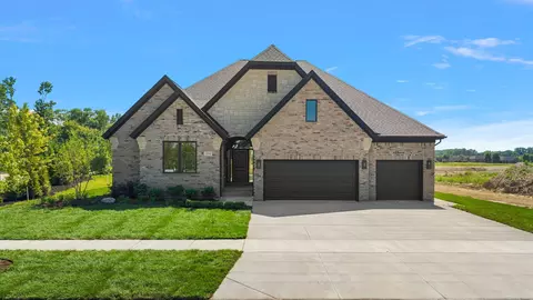 54946 Rose Ter, Shelby Township, MI 48316