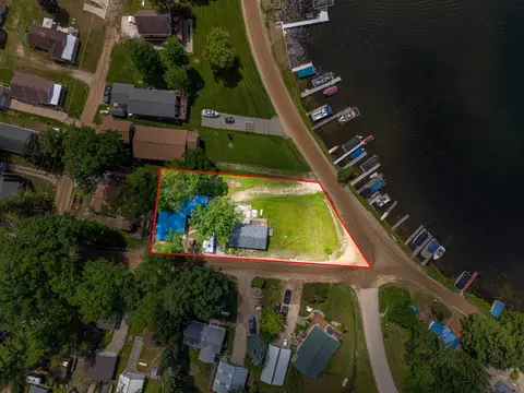 View/Area - 1276 E Long Lk, Harrison, MI 48625 photo 5 of 16