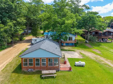 View/Area - 1276 E Long Lk, Harrison, MI 48625 photo 2 of 16