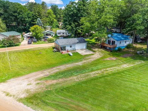 View/Area - 1276 E Long Lk, Harrison, MI 48625 photo 11 of 16