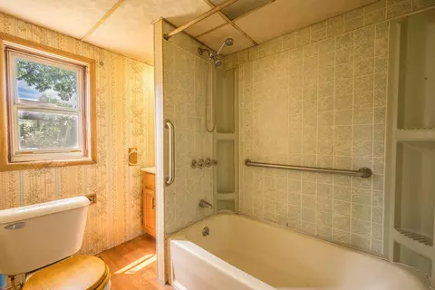 Bath - 1276 E Long Lk, Harrison, MI 48625 photo 1 of 2