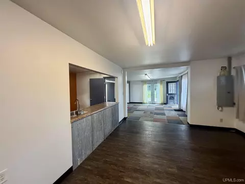 Living - 21342 Royce, Hancock, MI 49930 photo 3 of 3