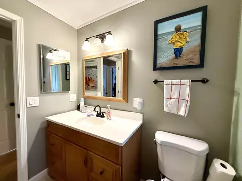 Bath - 1865 Bye Way, Gladwin, MI 48624 photo 1 of 8