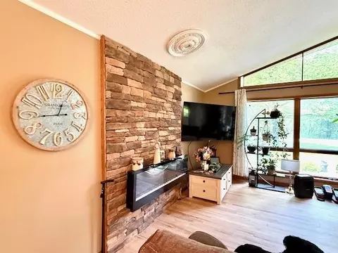 Living - 1865 Bye Way, Gladwin, MI 48624 photo 5 of 7