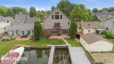 38823 E Archer, Harrison Township, MI 48045
