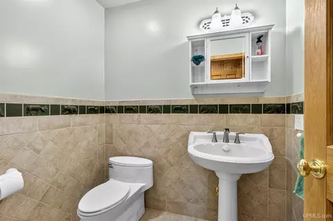 Bath - 9477 Goodell, Eagle Harbor, MI 49950 photo 5 of 7