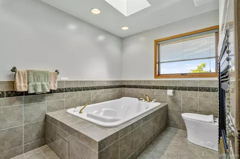 Bath - 9477 Goodell, Eagle Harbor, MI 49950 photo 2 of 7
