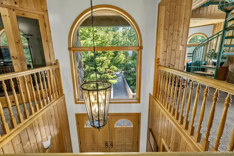 Entry Way - 9477 Goodell, Eagle Harbor, MI 49950 photo 2 of 11