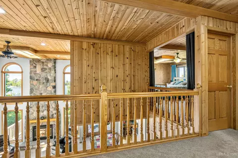 Entry Way - 9477 Goodell, Eagle Harbor, MI 49950 photo 6 of 11