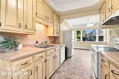 Kitchen - 500 S 4th, Saint Clair, MI 48079 photo 1 of 3