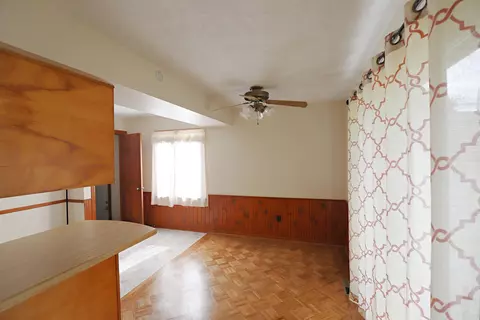 Living - 701 Freeman, Flint, MI 48507 photo 5 of 5