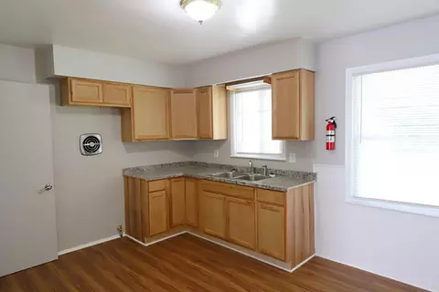 4629 Milton, Flint, MI 48507 photo 5