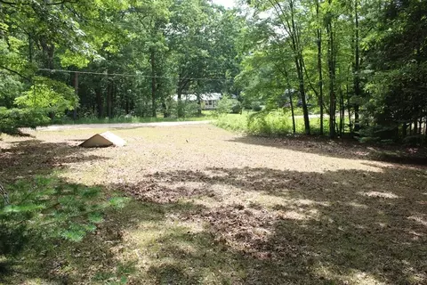 Exterior - 3331 Russell, Harrison, MI 48625 photo 5 of 7