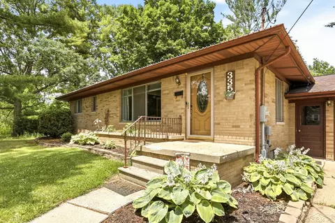 Exterior - 335 Walnut, Mount Morris, MI 48458 photo 2 of 12