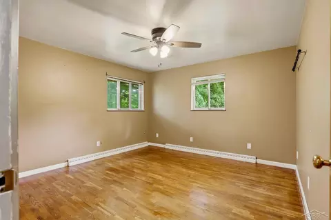 Bedroom - 335 Walnut, Mount Morris, MI 48458 photo 1 of 4