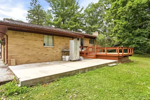 Exterior - 335 Walnut, Mount Morris, MI 48458 photo 8 of 12