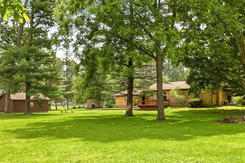 Exterior - 335 Walnut, Mount Morris, MI 48458 photo 5 of 12