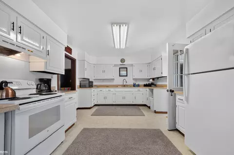 Kitchen - 4460 Taft, Clay, MI 48001 photo 1 of 3