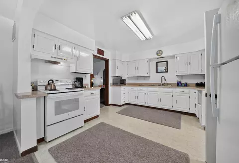 Kitchen - 4460 Taft, Clay, MI 48001 photo 2 of 3