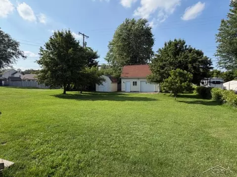 Exterior - 15696 Gratiot, Hemlock, MI 48626 photo 7 of 7