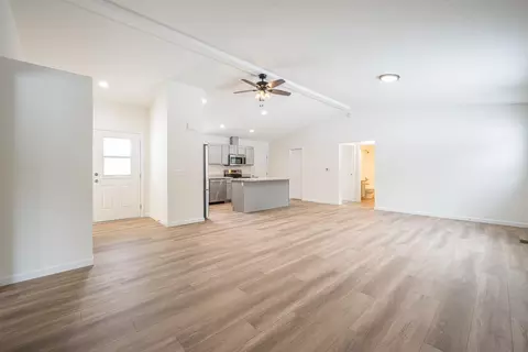 Living - 1208 Pheasant Run, Gladwin, MI 48624 photo 3 of 7