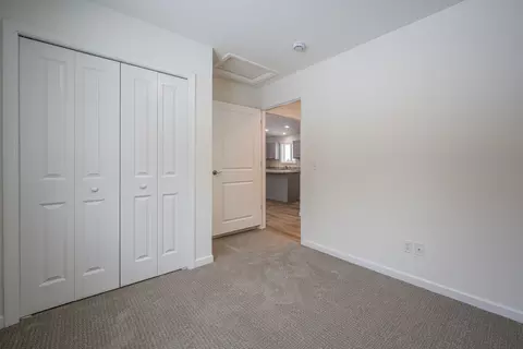 Bedroom - 1208 Pheasant Run, Gladwin, MI 48624 photo 8 of 10