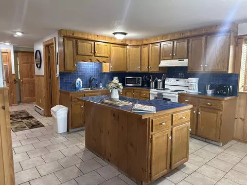 Kitchen - n6427 County Road H15, Shingleton, MI 49884 photo 1 of 2