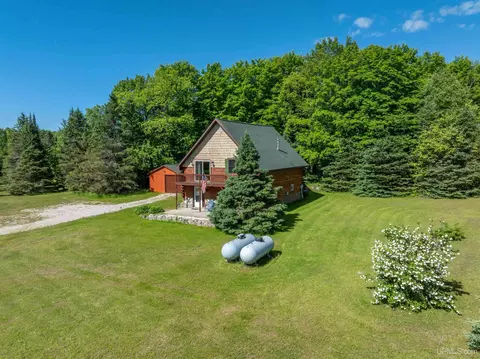 Exterior - n6427 County Road H15, Shingleton, MI 49884 photo 6 of 12