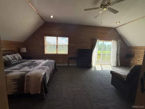 Bedroom - n6427 County Road H15, Shingleton, MI 49884 photo 3 of 9