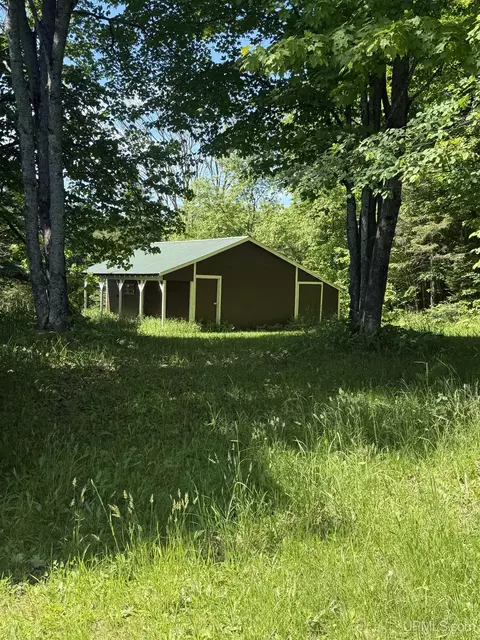 Exterior - n6427 County Road H15, Shingleton, MI 49884 photo 4 of 12