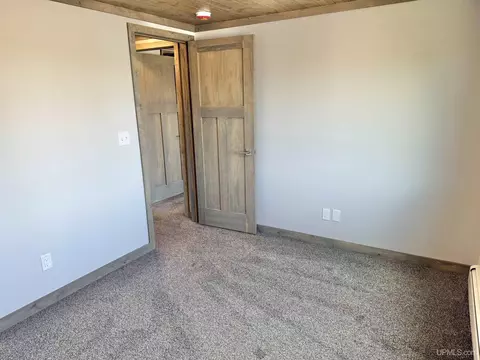 Bedroom - 1504 Putnam, Wakefield, MI 49968 photo 5 of 6