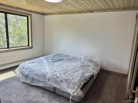 Bedroom - 1504 Putnam, Wakefield, MI 49968 photo 1 of 6