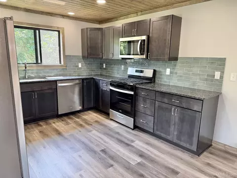 Kitchen - 1504 Putnam, Wakefield, MI 49968 photo 3 of 3