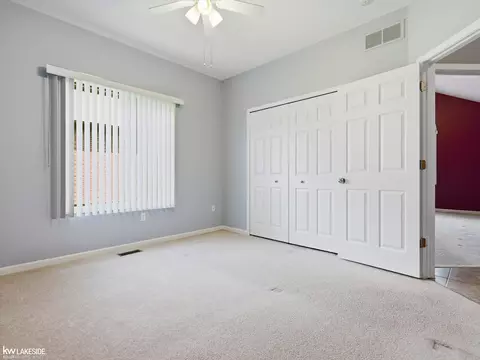 Bedroom - 15408 Prentice, Macomb, MI 48042 photo 6 of 10