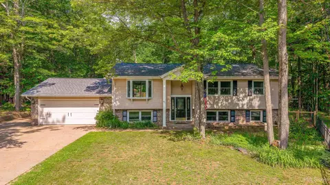 41 Elder, Marquette, MI 49855