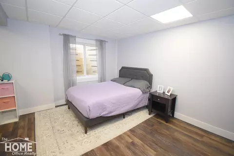 Bedroom - 13092 Beardslee, Perry, MI 48872 photo 6 of 6