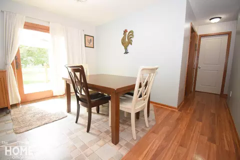 Dining - 13092 Beardslee, Perry, MI 48872 photo 1 of 2