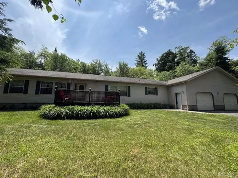 135 Pinton, Marquette, MI 49855