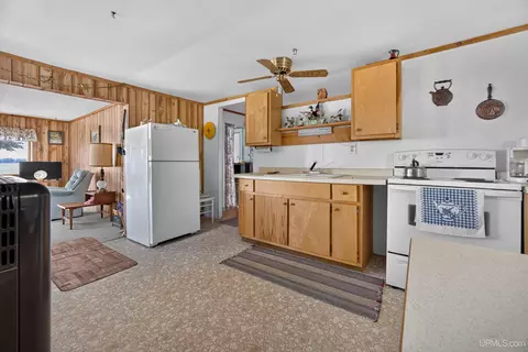 Kitchen - 6314 Gay Lac La Belle, Mohawk, MI 49950 photo 5 of 5