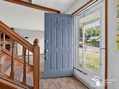 Entry Way - 1257 Rutledge, Temperance, MI 48182 photo 2 of 2
