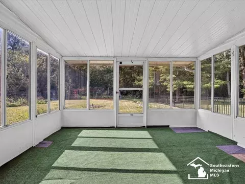 Exterior - 1257 Rutledge, Temperance, MI 48182 photo 3 of 6