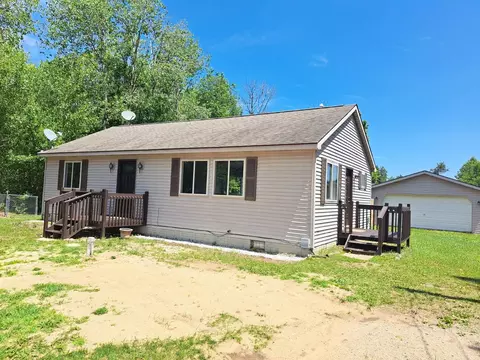 4178 Clinton, Harrison, MI 48625